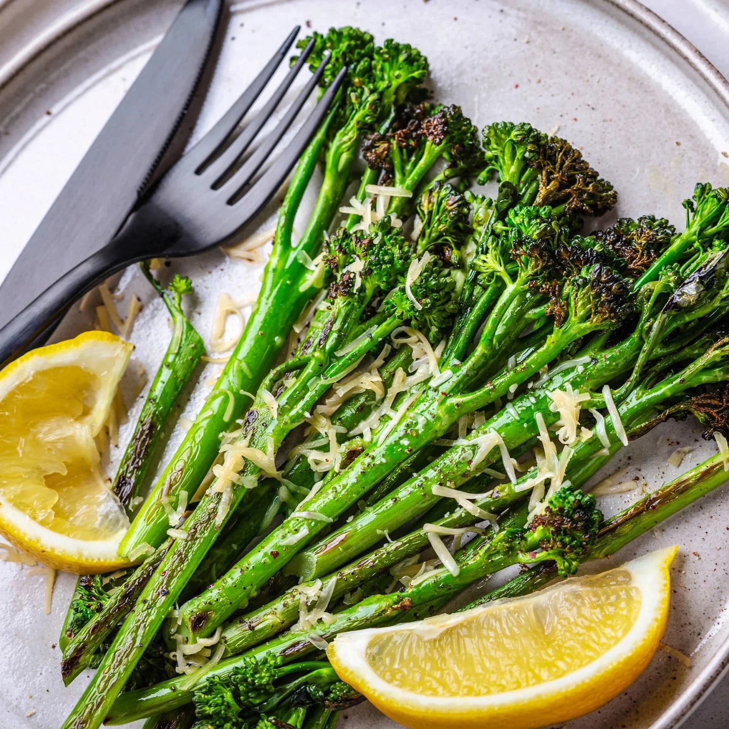 A delicious cross between broccoli and Chinese broccoli, this low-key sweet, earthy vegetable tastes great—and delivers a satisfying crunch—when eaten raw, and offers a milder, sweeter flavor when you steam, roast, or grill it. Bonnie Plants® Aspabroc Baby Broccoli is a delicious vegetable that can elevate any meal. No matter how you prepare it, you can enjoy the whole vegetable, stems and all. Bonnie Plants® Aspabroc Baby Broccoli is a compact plant that grows well in raised beds and in-ground gardens whe
